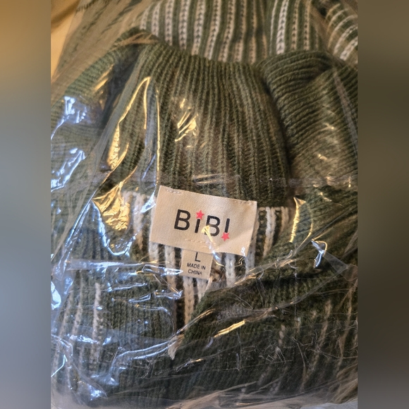 BIBI NWR Olive And Cream Loungewear Set Large - Picture 7 of 8